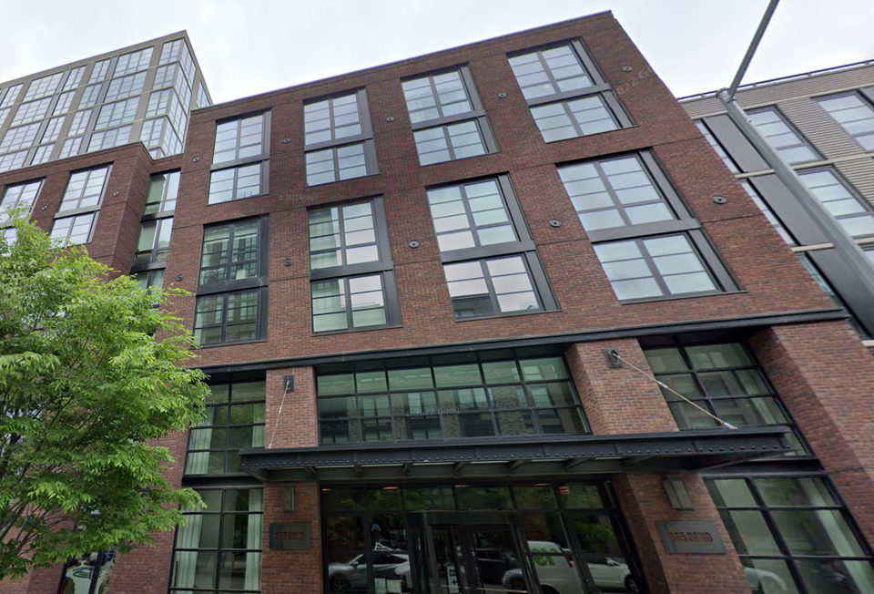 Lightstone Group's 365 Bond St. development in Gowanus, Brooklyn, which scored a $166M refinancing this week.