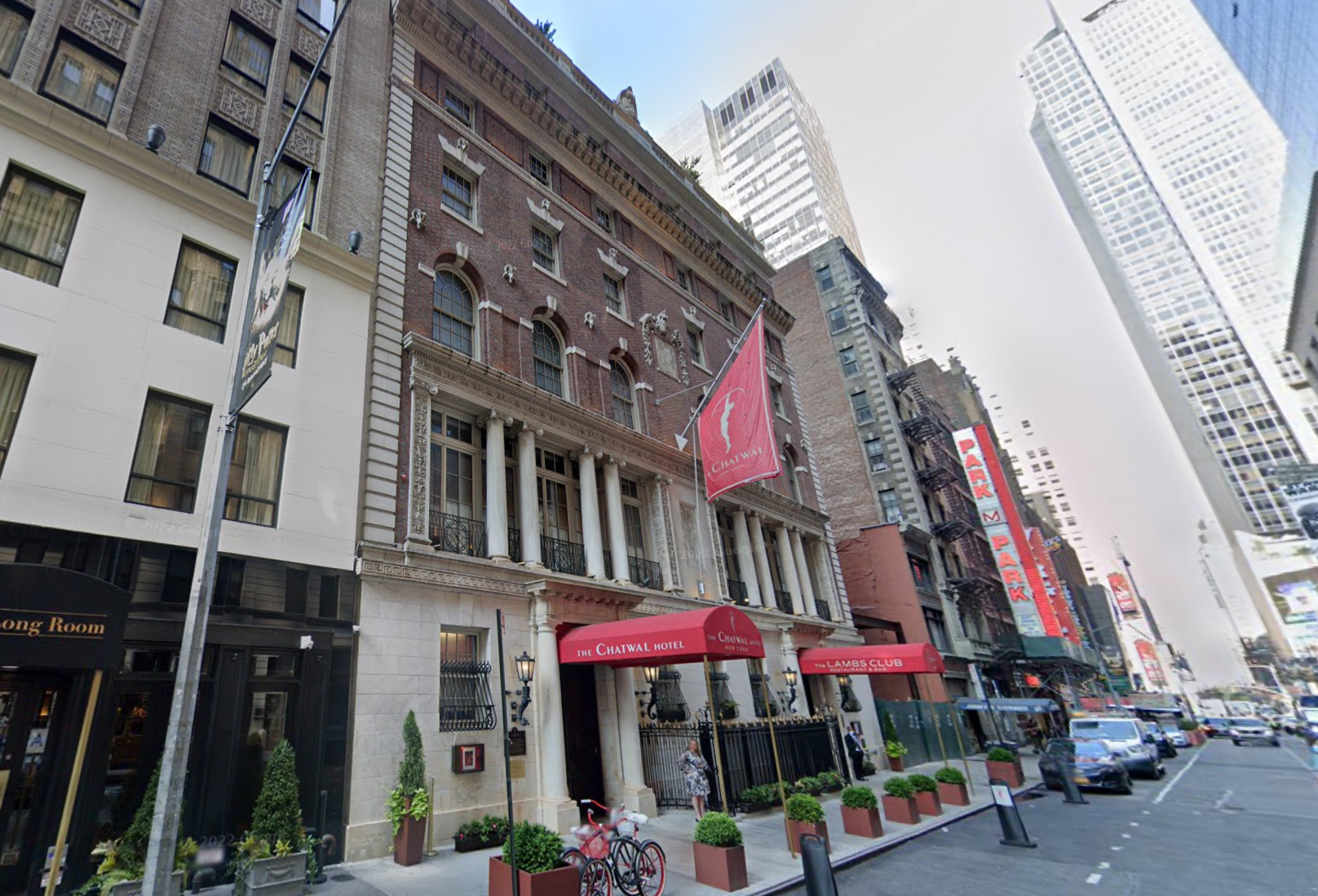 The 76-room luxury Chatwal Hotel could soon be in the possession of its mezzanine lender, an investment vehicle owned by billionaires the Reuben Brothers, after the hotel defaulted on its mezzanine debt last December.