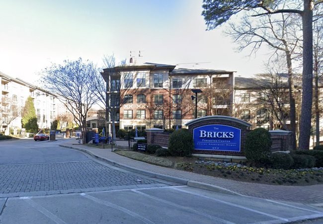 TruAmerica Buys Dunwoody Apartments: The Atlanta Deal Sheet