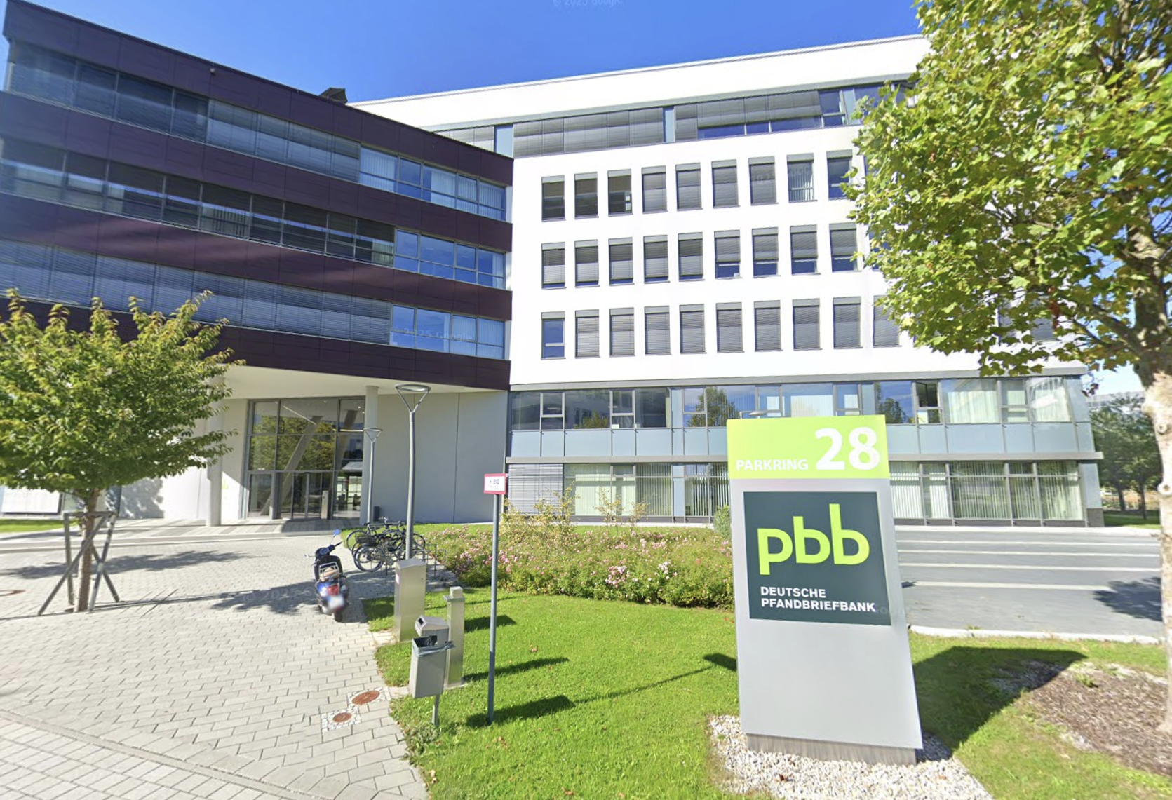 German Property Bank To Exit $4.6B U.S. Loan Book, Issues Profit Warning