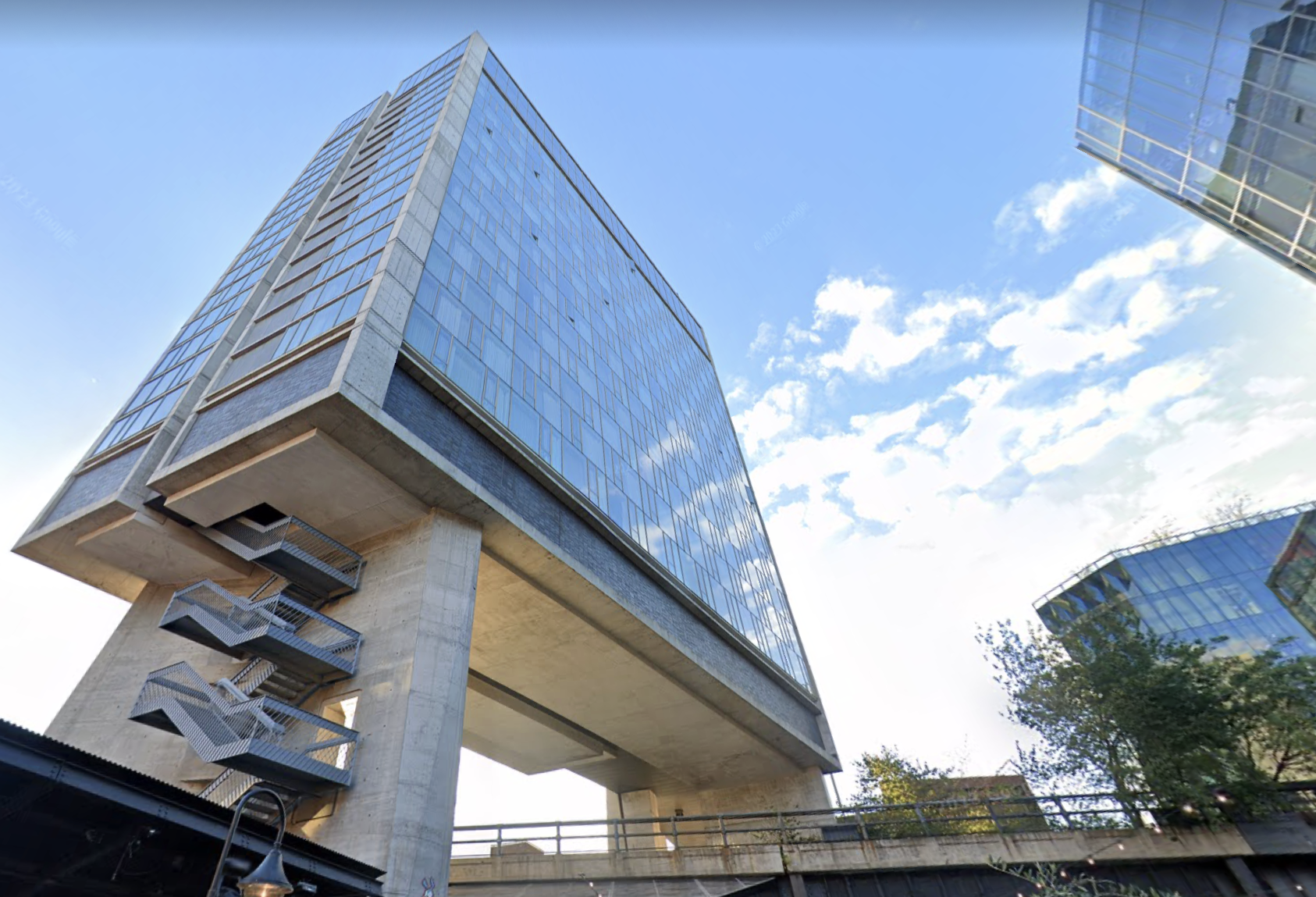 A $170M foreclosure case against Gaw Capital Partners' Standard High Line Hotel is no longer being pursued by its lenders.