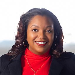 Nicole Hall