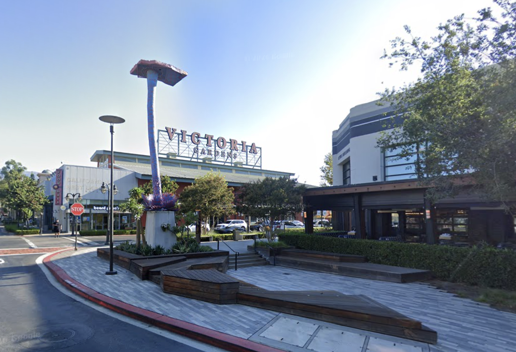 Brookfield, Queensland Selling 1M SF Southern California Mall