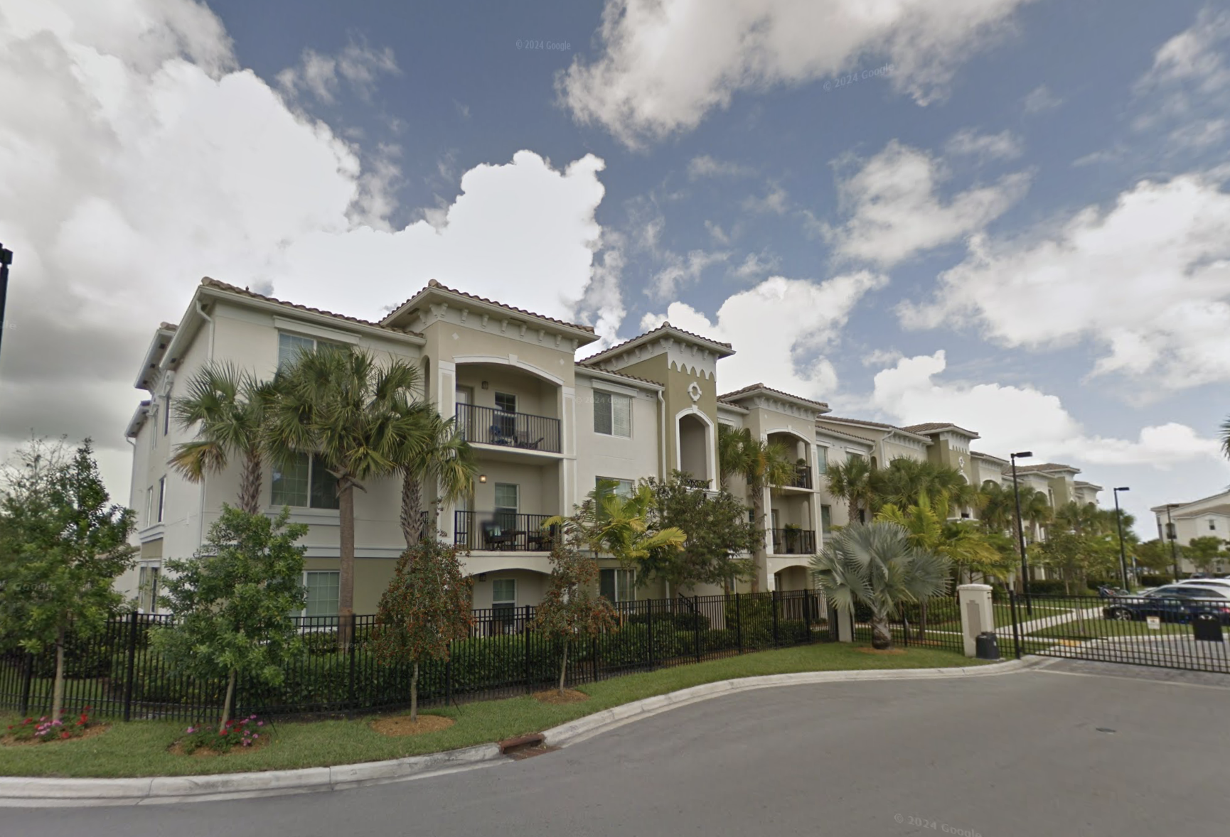 33 West Apartments in Davie FLorida - Broward County