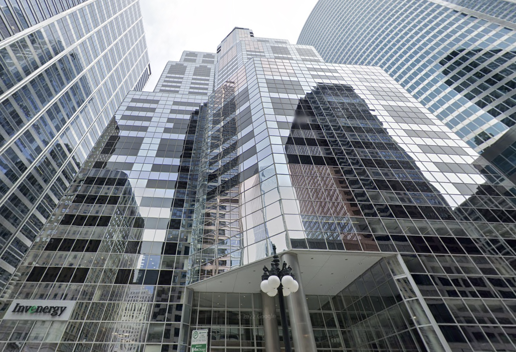 Wacker Drive Office Tower Getting $30M Makeover After Loan Modification