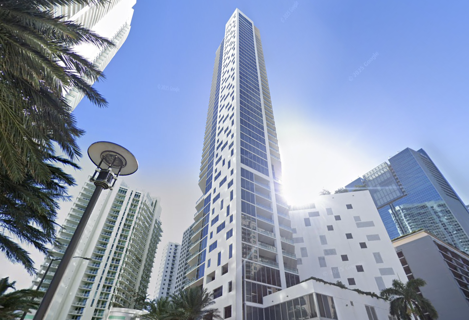 Brickell House 1300 Brickell Bay Drive