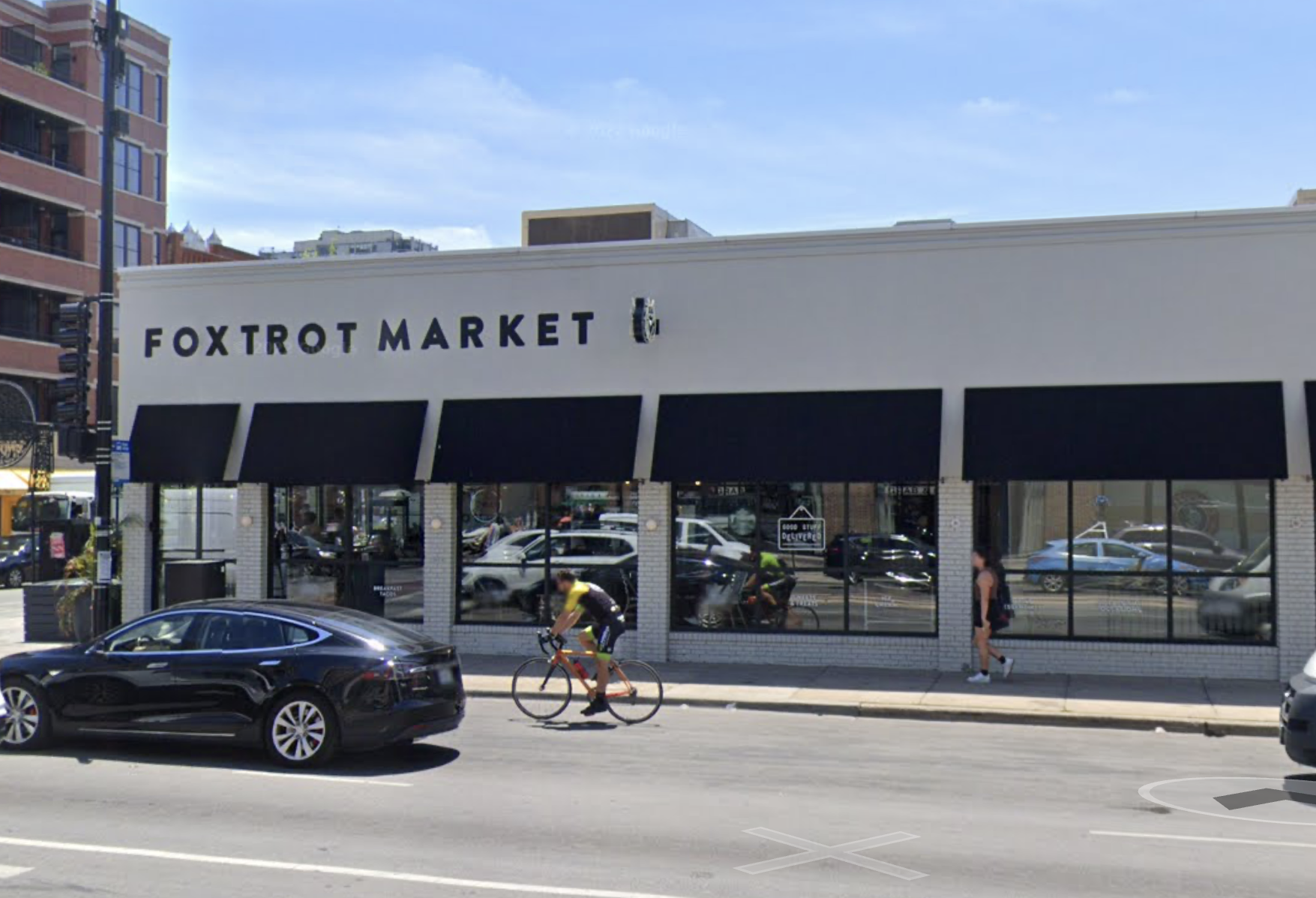 Small-Format Grocers Foxtrot, Dom's Closing All Locations 5 Months After Merger