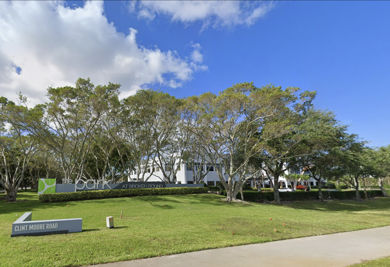 6601 Park of Commerce Blvd Meridian Office Center in The Park at Broken Sound