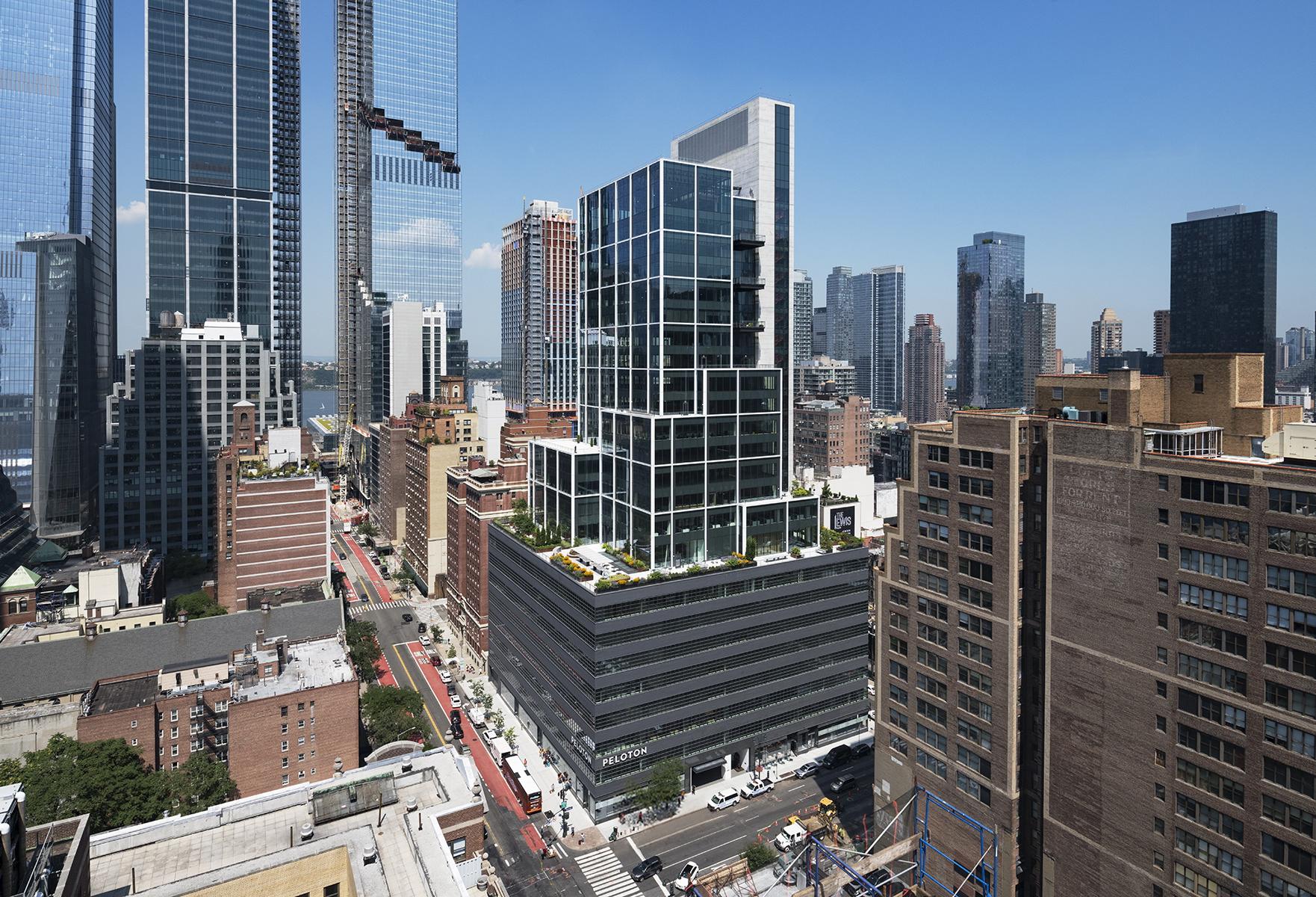 441 Ninth Avenue - Hero