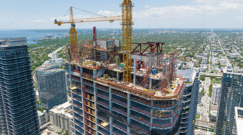 Construction image of 830 Brickell Plaza.
