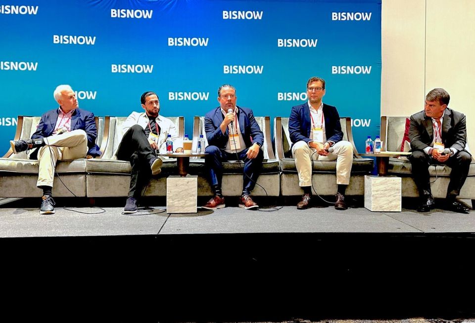 Forman Capital Brett Forman – MG Developer Diego Torrealba – KeyBank Marty McGrogan – Pace Loan Group Robbie Pinkas – Altis Cardinal Frank Guerra