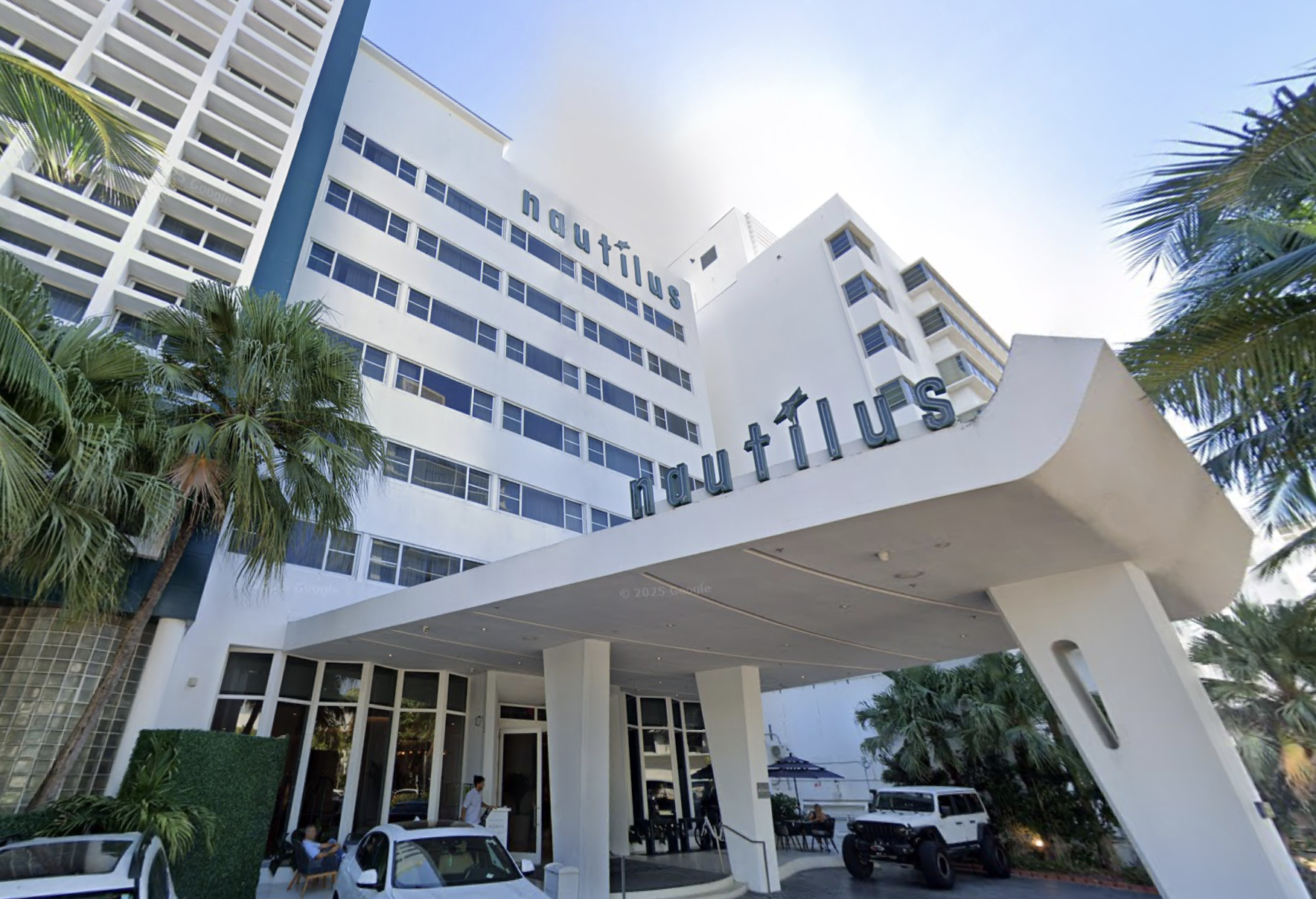 Nautilus Sonesta Miami Beach