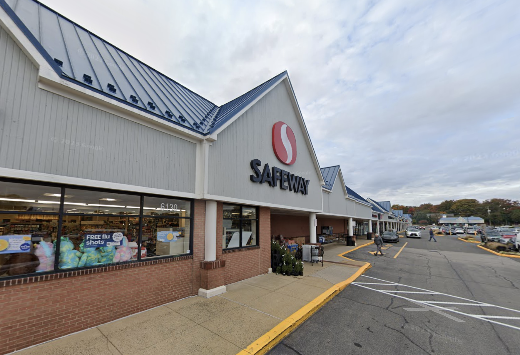 Safeway Extends Lease At Virginia Property Once Eyed For Redevelopment: The D.C. Deal Sheet
