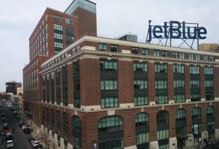 JetBlue Considering Moving Workers From Queens HQ To Florida
