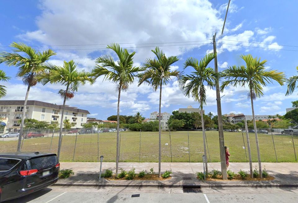 1505 Ponce de Leon Blvd Rishi Kapoor Location Ventures Coral Gables Miami