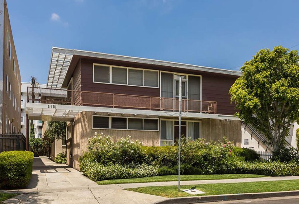 Apartment building at 315 S. Hamel Road in Los Angeles