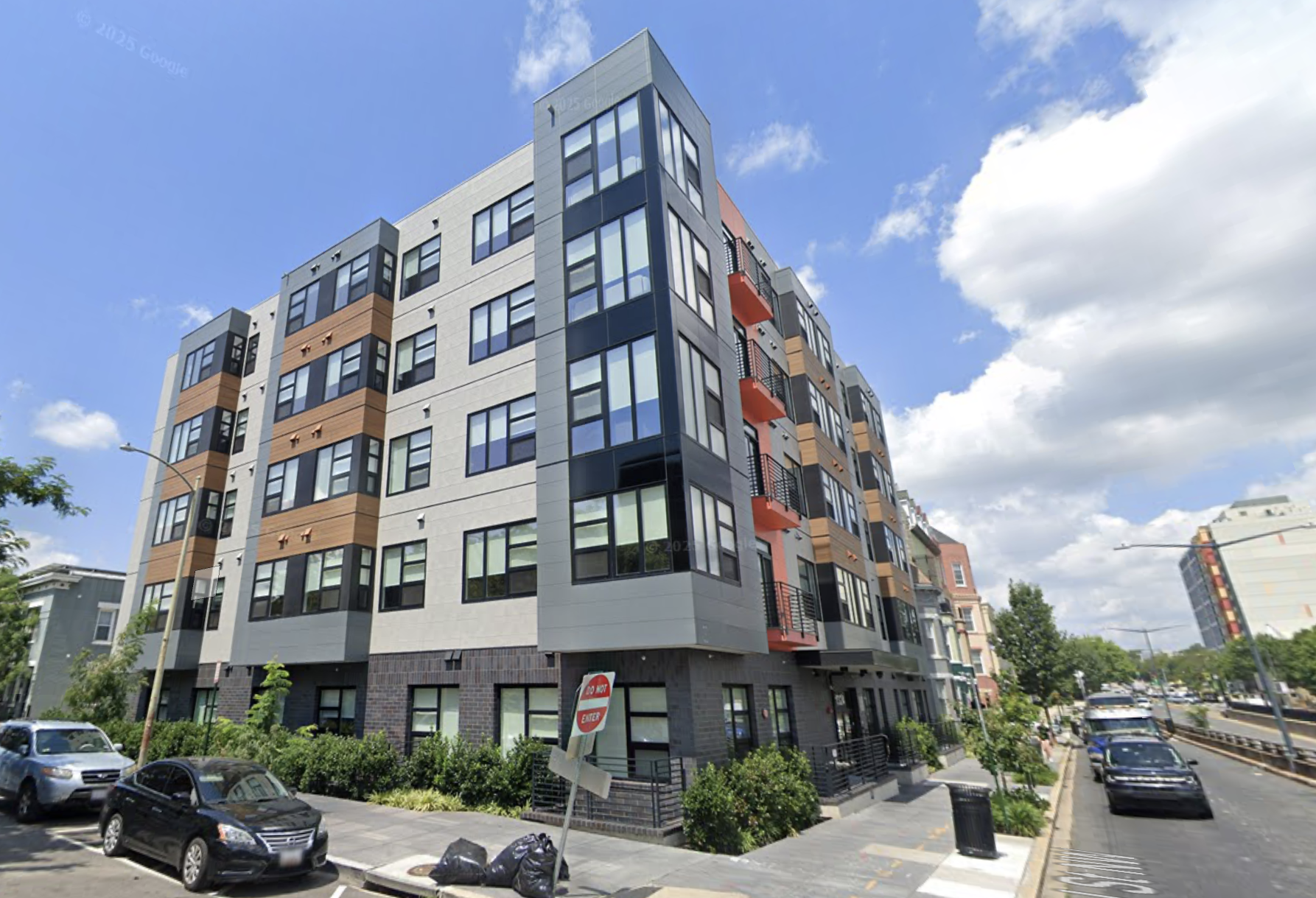 Investor Makes D.C. Debut With All-Cash NoMa Buy: The D.C. Deal Sheet