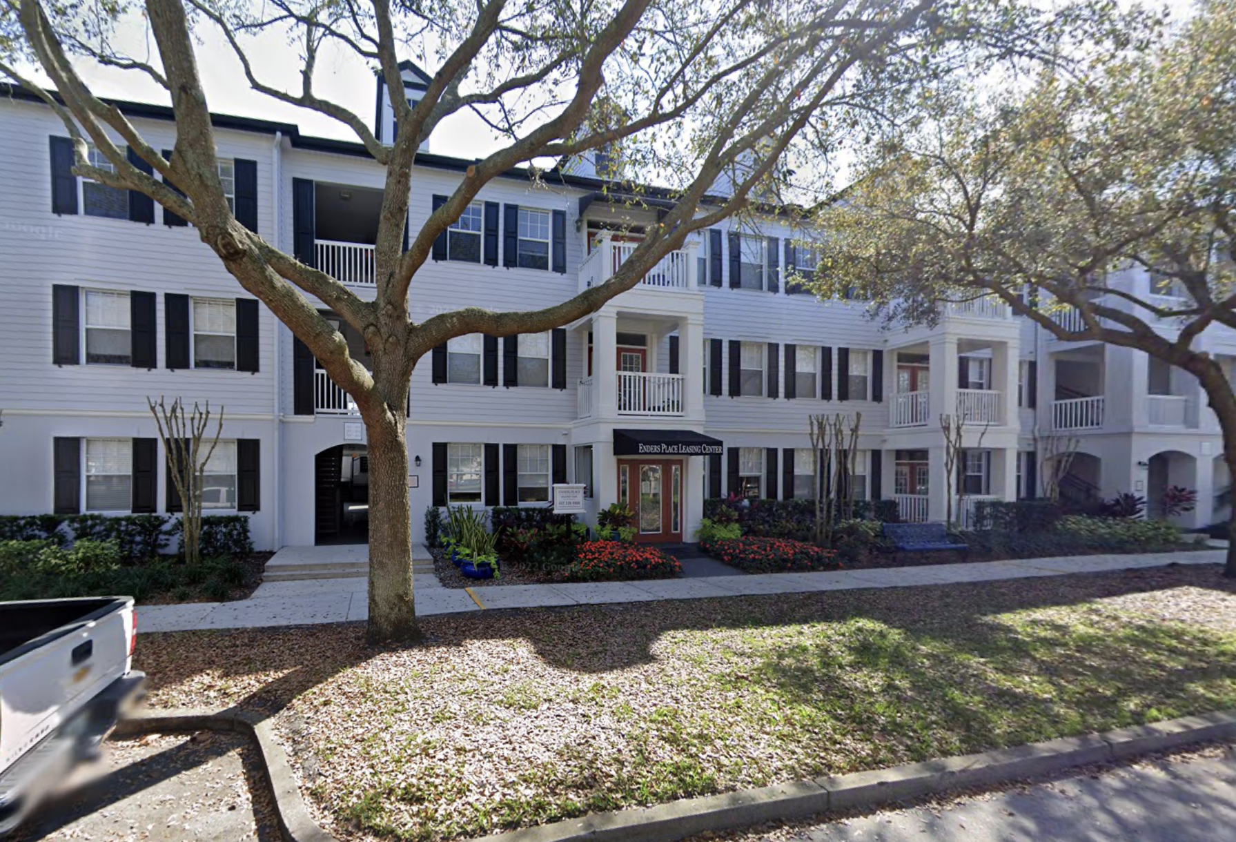 Enders Place at Baldwin Park in Orlando, Florida, is the first acquisition by the joint venture between Bozzuto and Invesco Real Estate.