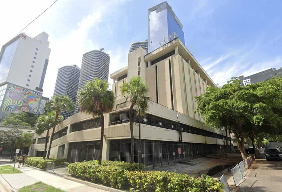 The Brickell Plaza Building in Miami FL Owned By The GSA