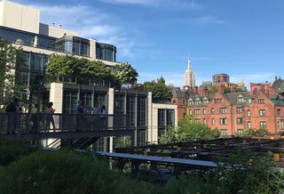 Cuomo Pitches $60M High Line Extension To New Penn Station Train Hall