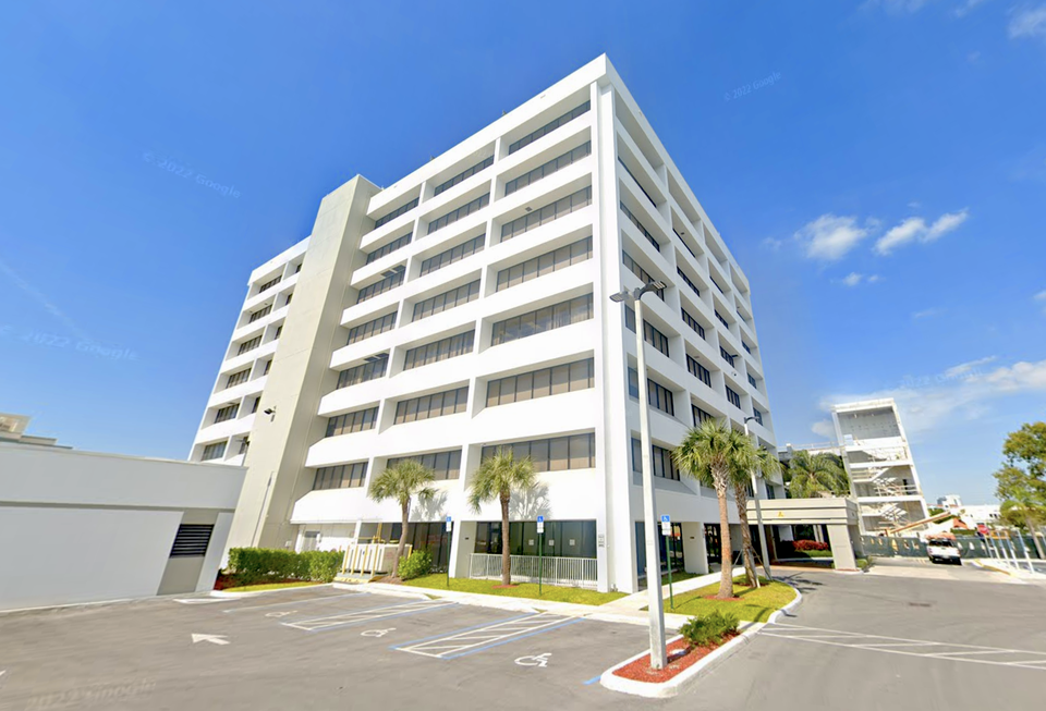 The Offices at Doral Square 8600 NW 36th St Miami