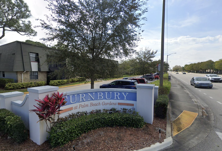 Turnbury at Palm Beach Gardens at 4120 Union Square Blvd.