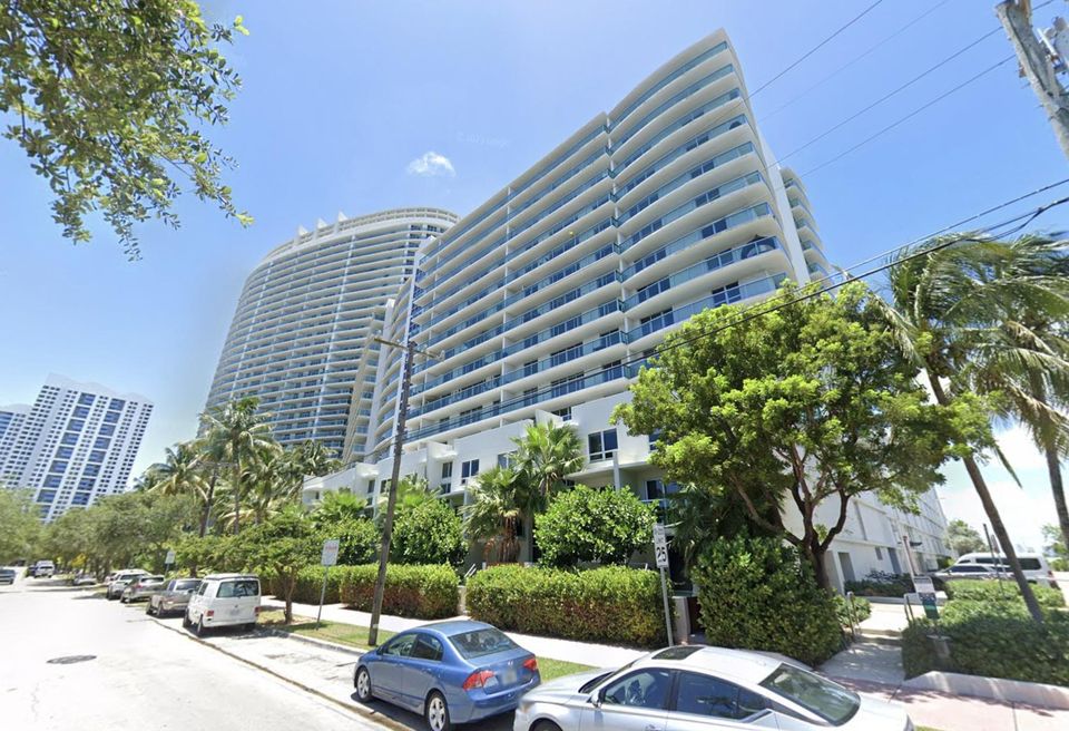 Flamingo South Beach 1504 Bay Road Miami Beach AIR Communities Blackstone SM