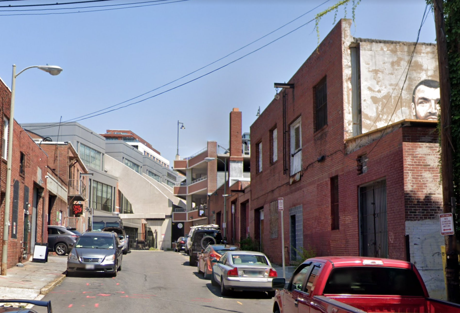 1109 Congress St SE, with the back of the Uline Arena visible at the end of the street