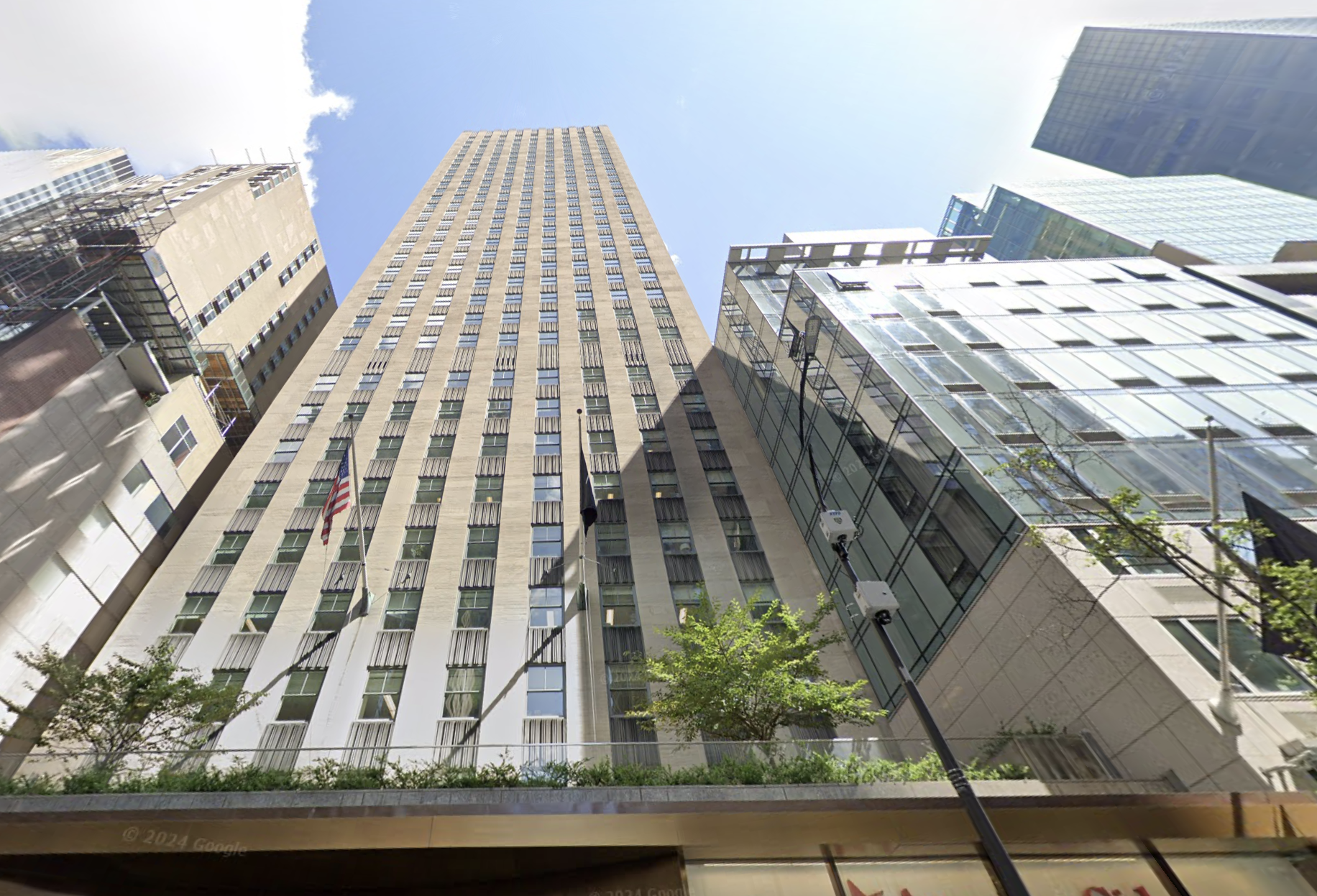 75 Rockefeller Plaza, where Farallon Capital Management affiliates loaned RXR $200M.