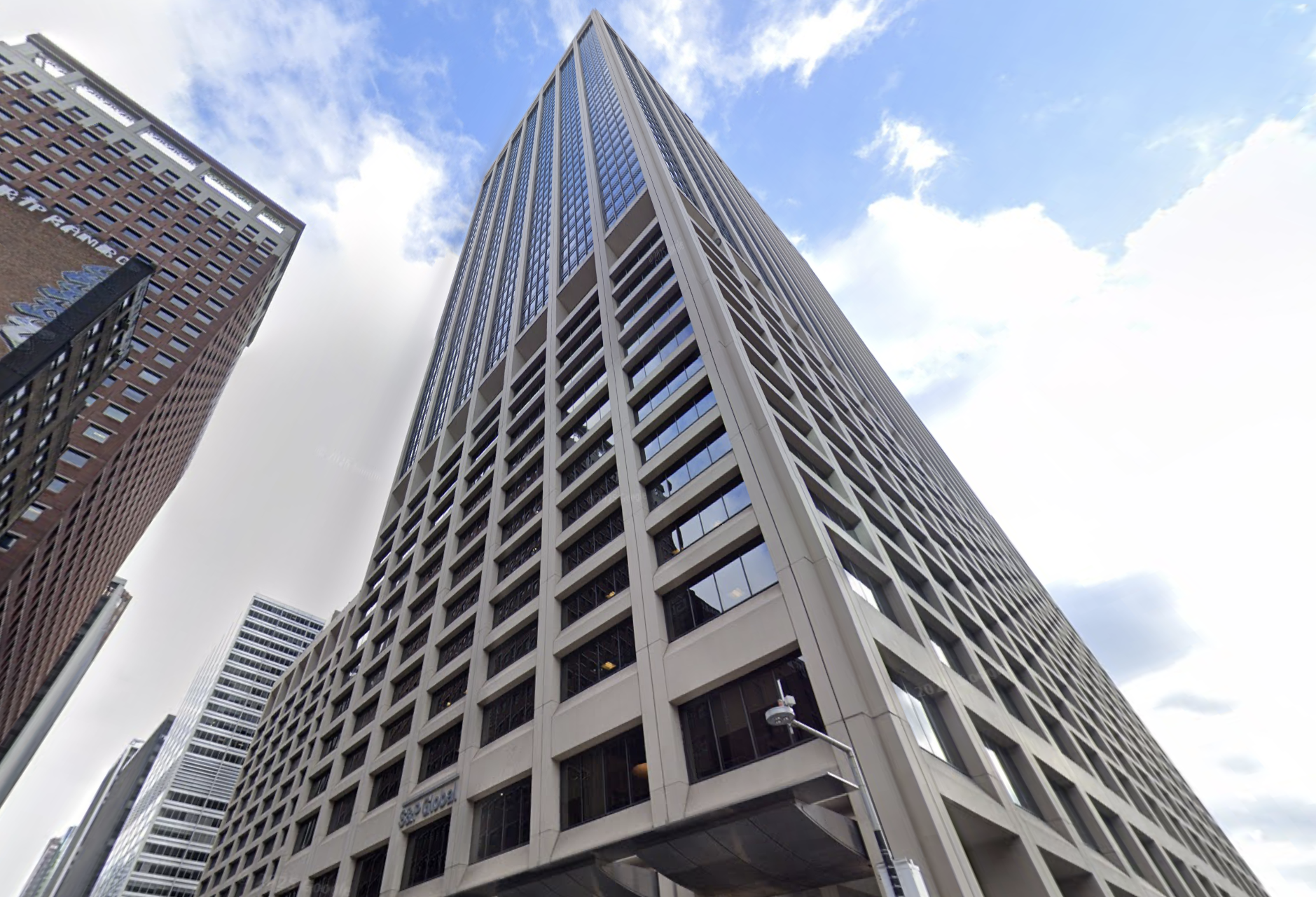 55 Water St., where the New York City Board of Education Retirement Systems signed a 78K SF lease this week.