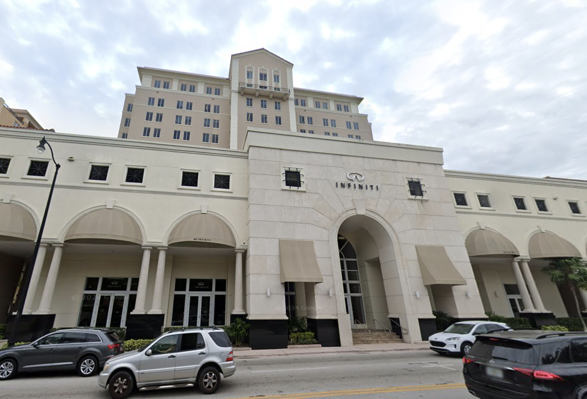 2701 South Le Jeune Road Coral Gables Miami where City National Bank of Florida signed its lease 2025.
