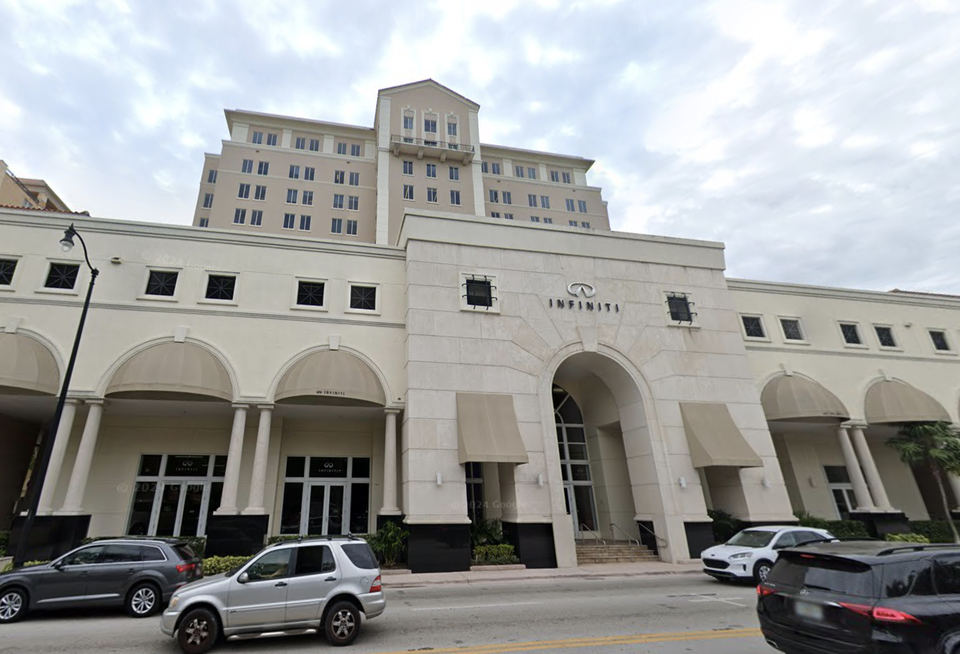 2701 South Le Jeune Road Coral Gables Miami where City National Bank of Florida signed its lease 2025.
