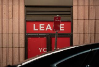 Lease sign