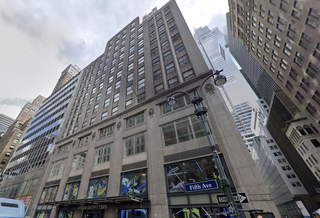 Savanna's 521 Fifth Ave., which the building's lenders now have the right to auction off if they don't reach a voluntary sale agreement with the landlord.