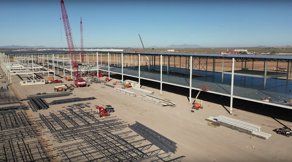 Image of Lucid's Casa Grande Manufacturing Facility