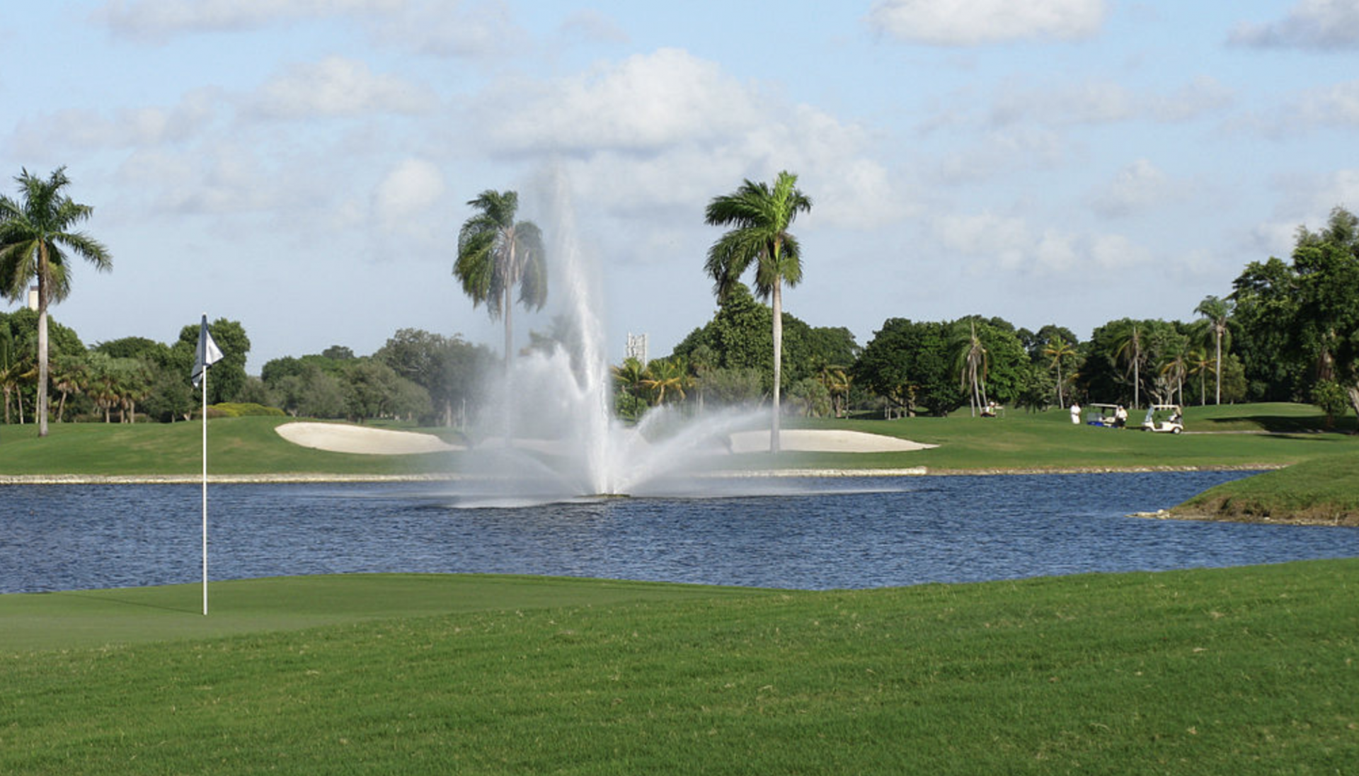 Trump Announces Plan To Build 2,300 Luxury Units At Miami Golf Resort
