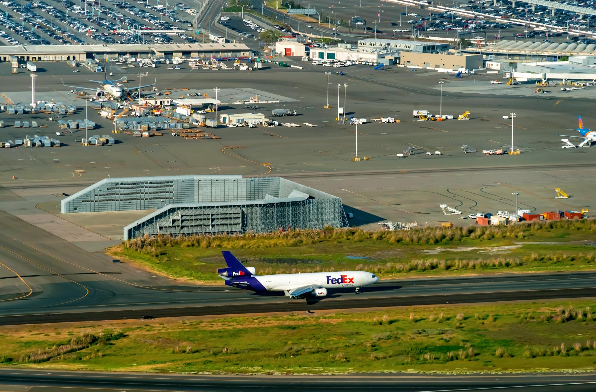 3PLs Propel Industrial Rents Sky-High Near Oakland Airport 