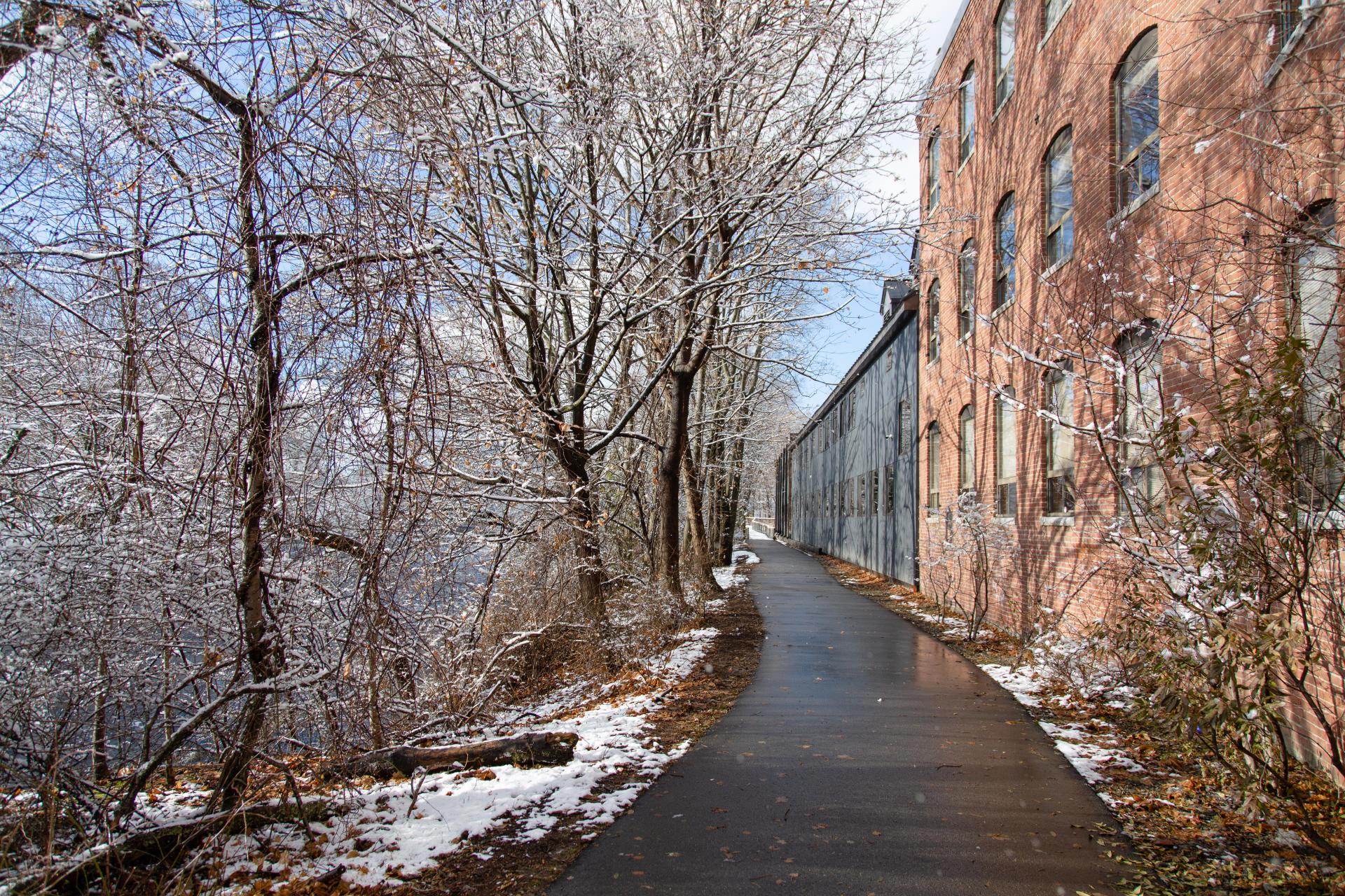 Sasaki Sells Longtime Watertown HQ To Developer, Plots Move To Boston