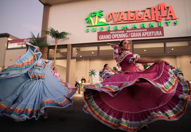 A grand opening with dancers