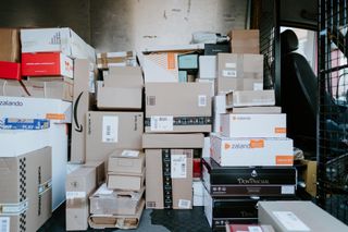 After Record Online Shopping Spree, 'All Heck Breaks Loose' For Apartment Owners