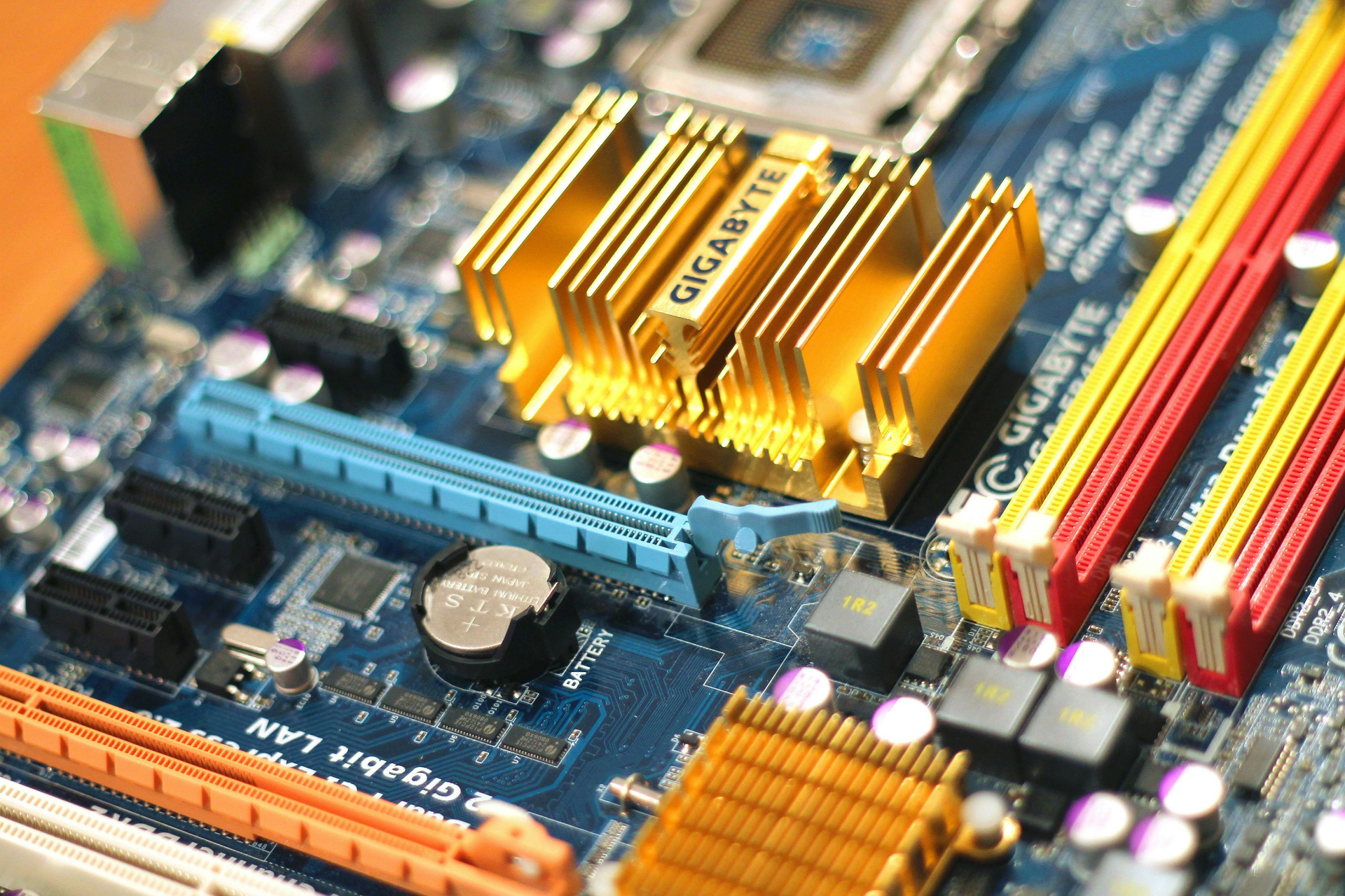 Securing America's Tech Edge: PCL Construction's Approach To Building Semiconductor Fabs