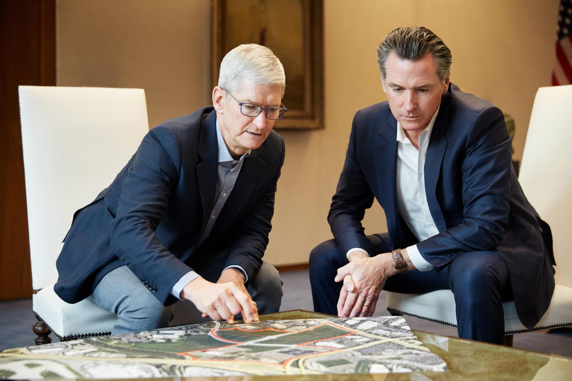 Tim Cook and Gavin Newsom