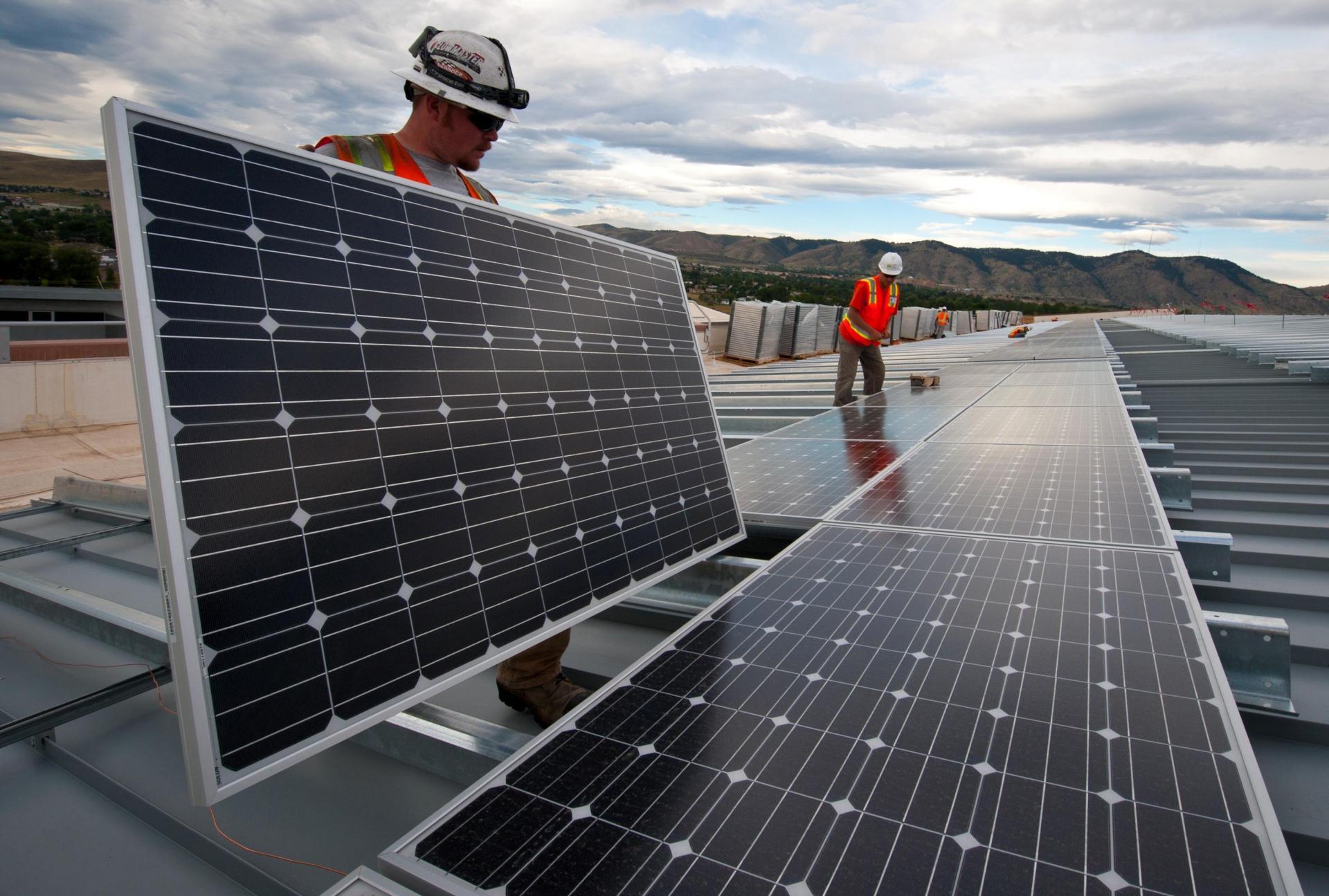 Nearly 2,000 U.S. Power Projects Nixed This Year Despite Data Center Energy Crunch