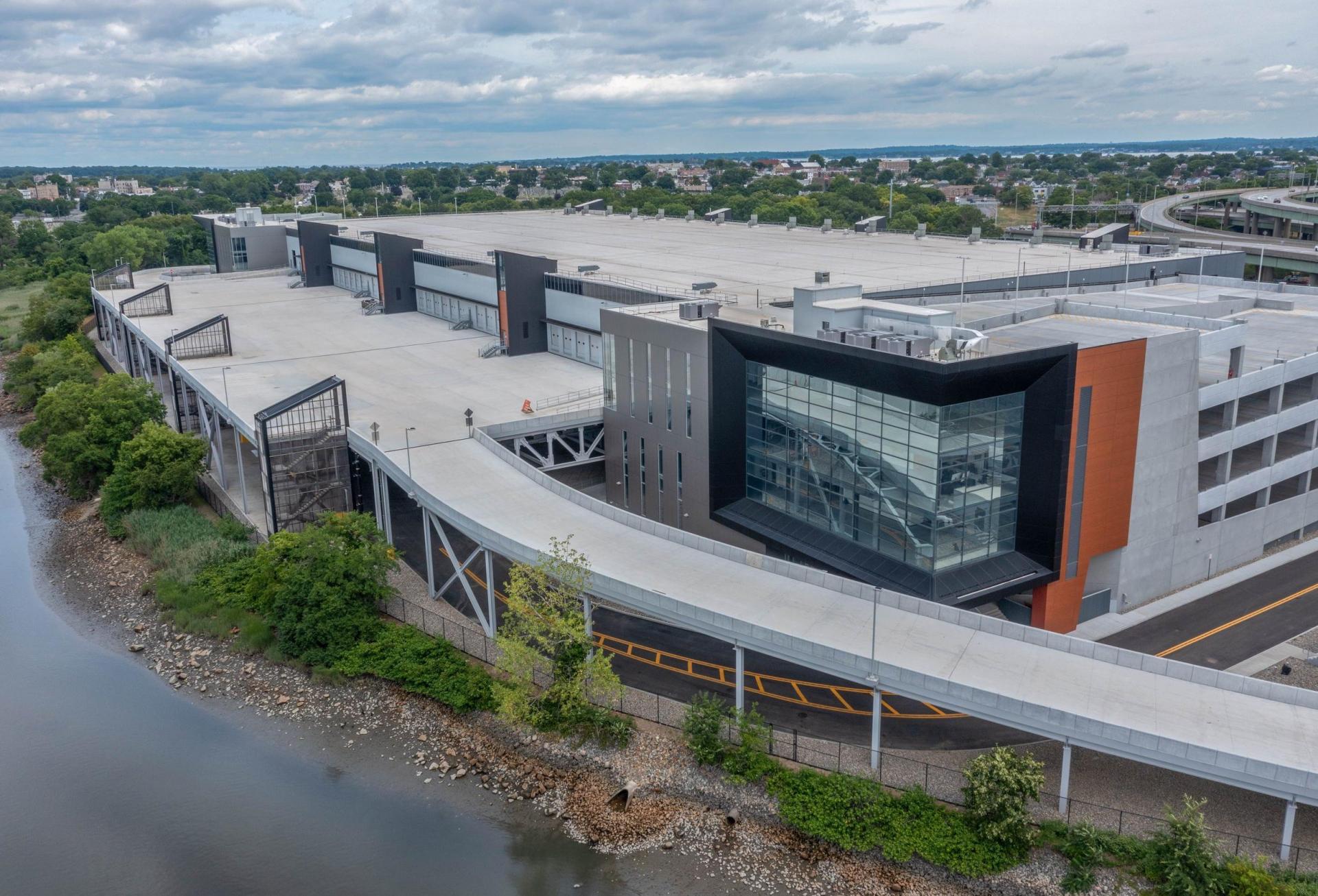 A rendering of Innovo and Square Mile's 1M SF logistics facility 2505 Bruckner Blvd.