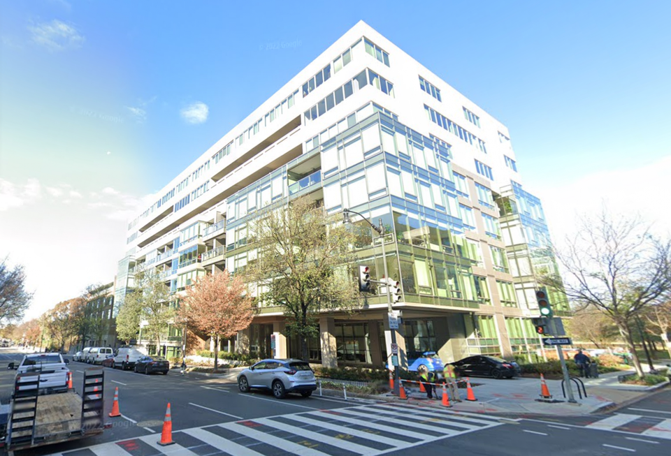 An early office-to-residential conversion completed by PRP at 2501 M St. NW in Washington, D.C.'s West End