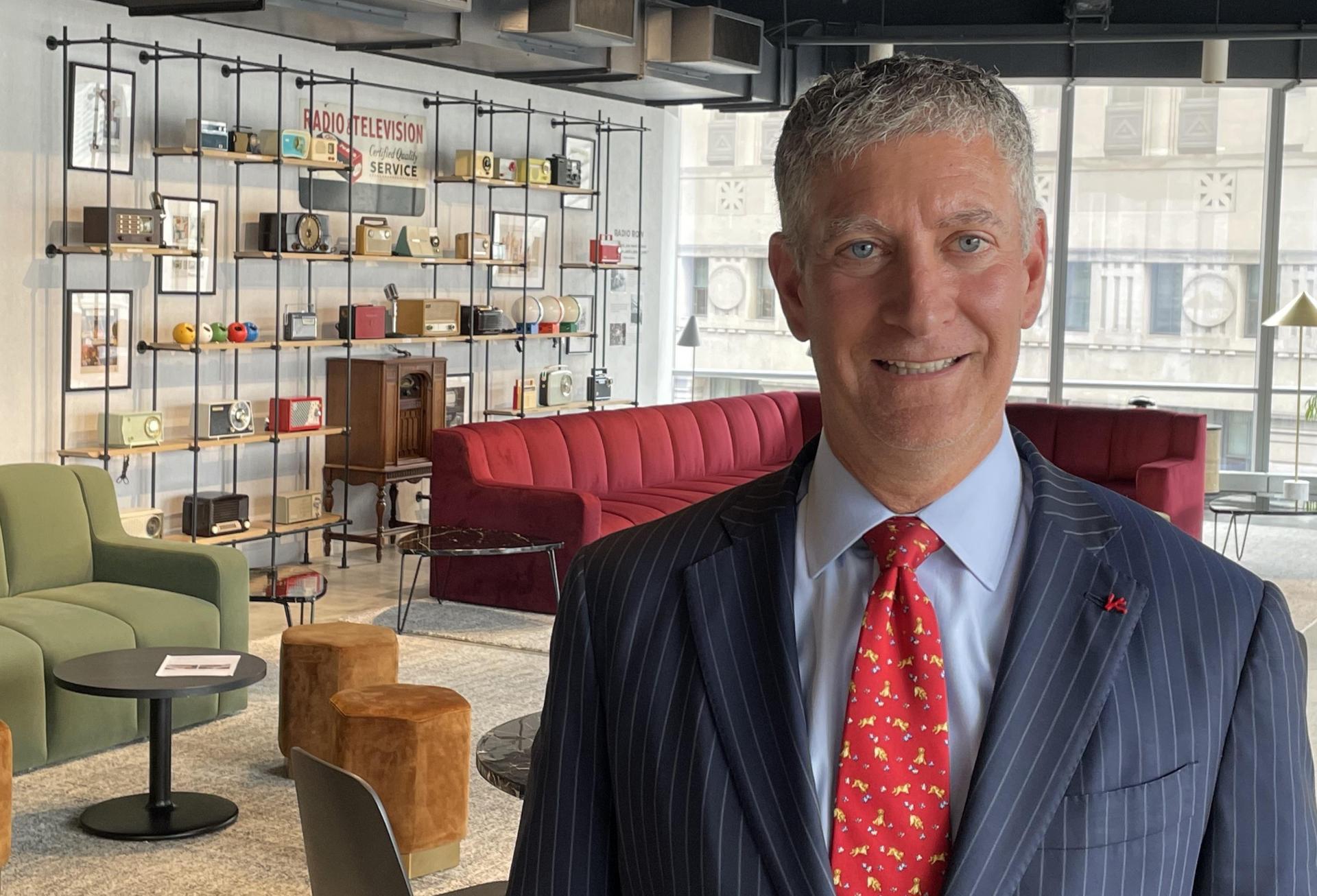 Marty Burger, who has served as sole CEO for Silverstein Properties since 2014, will be replaced as the company's top executive by Larry Silverstein's daughter Lisa.