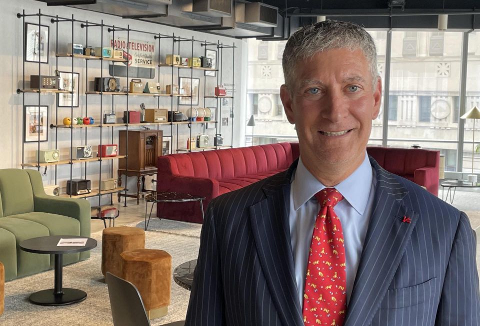Marty Burger, who has served as sole CEO for Silverstein Properties since 2014, will be replaced as the company's top executive by Larry Silverstein's daughter Lisa.