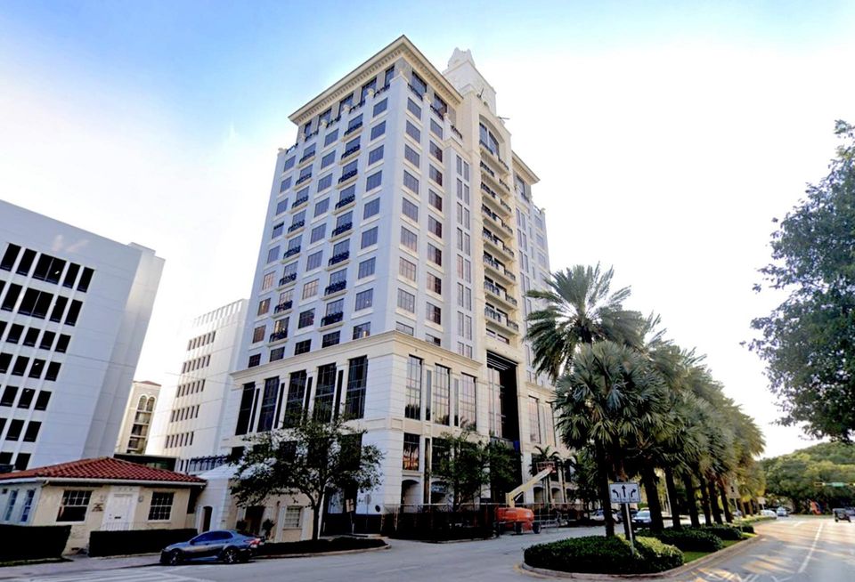 396 Alhambra Circle Coral Gables Miami Fifa