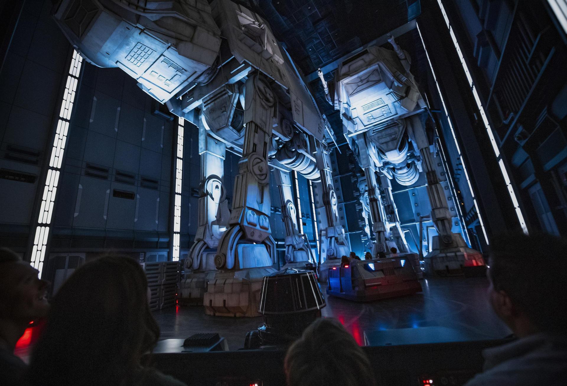 Disneyland Star Wars Land Galaxy's Edge Rise Of The Resistance