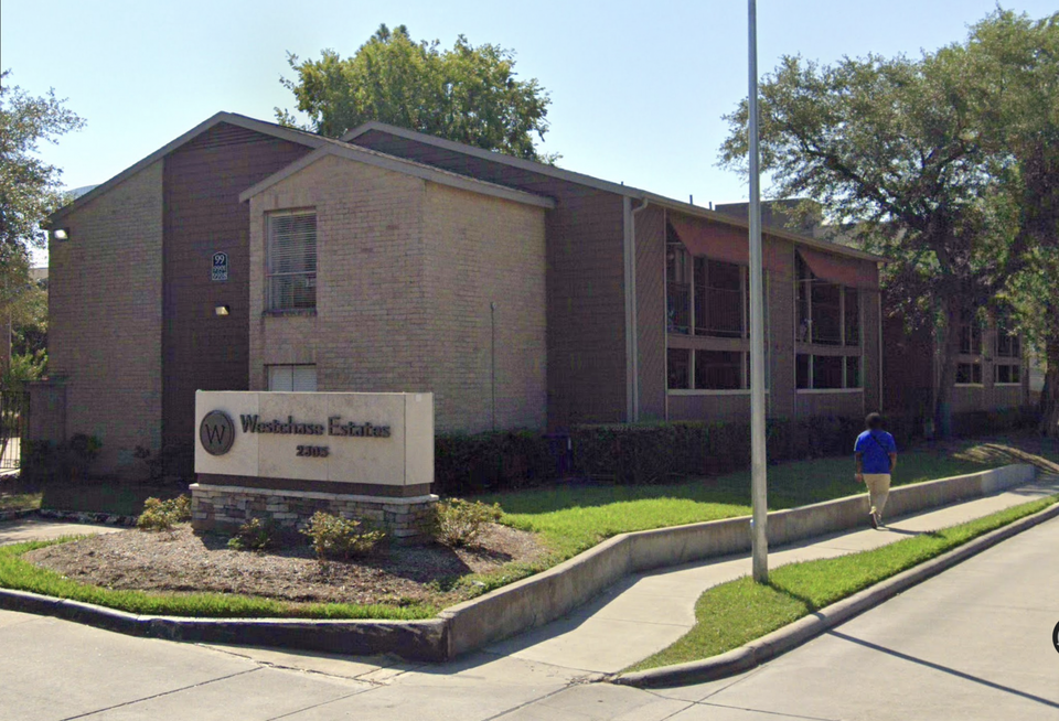 Westchase Estates, a Houston apartment community Applesway Investment Group acquired with debt from Arbor Realty Trust, then lost in foreclosure.